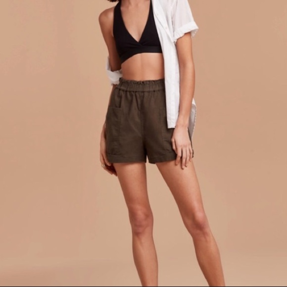 BEIGE Aritzia Community Shorts